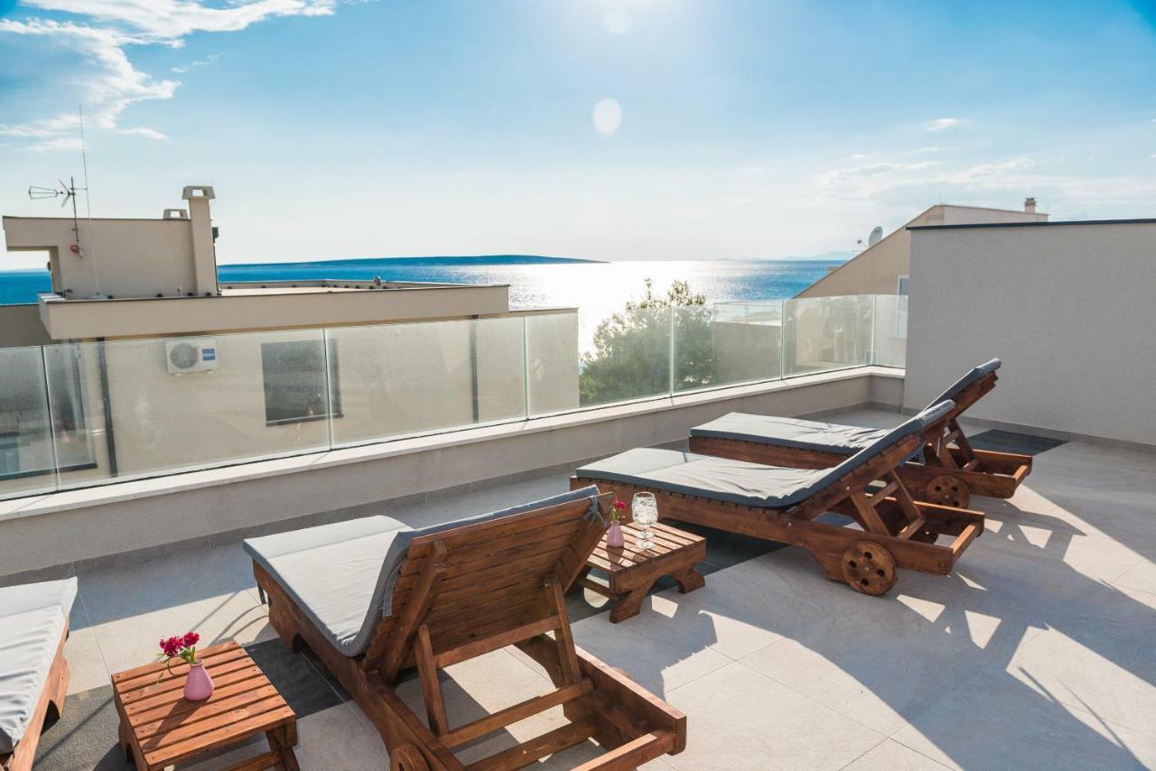 Luxury Penthouse Apartment Mandre Exterior photo